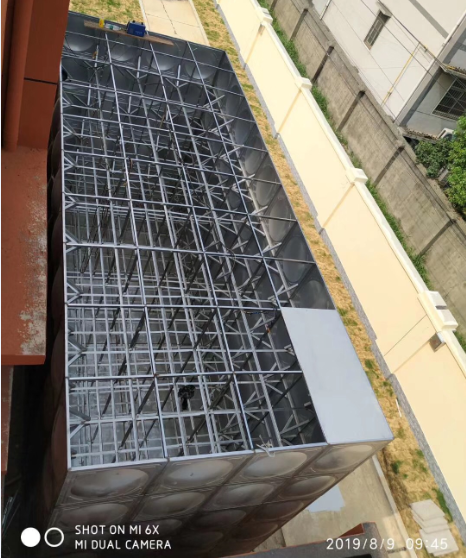 不銹鋼水箱究竟是否可以地埋？